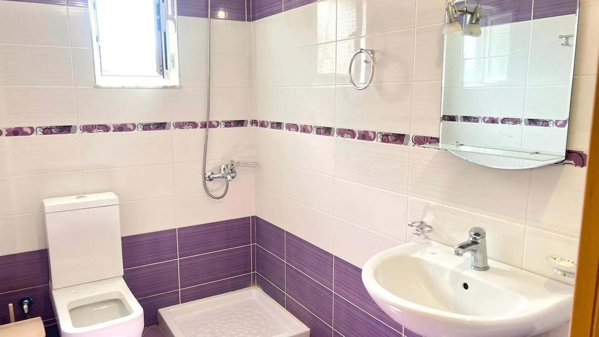 Serenity Apartments Sarande Albania