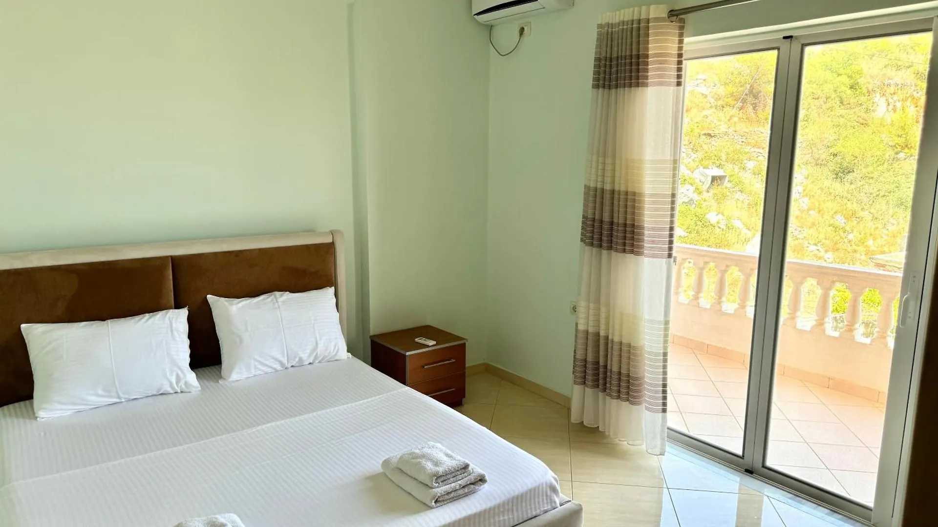 Serenity Apartments Sarande 0*,  Albania