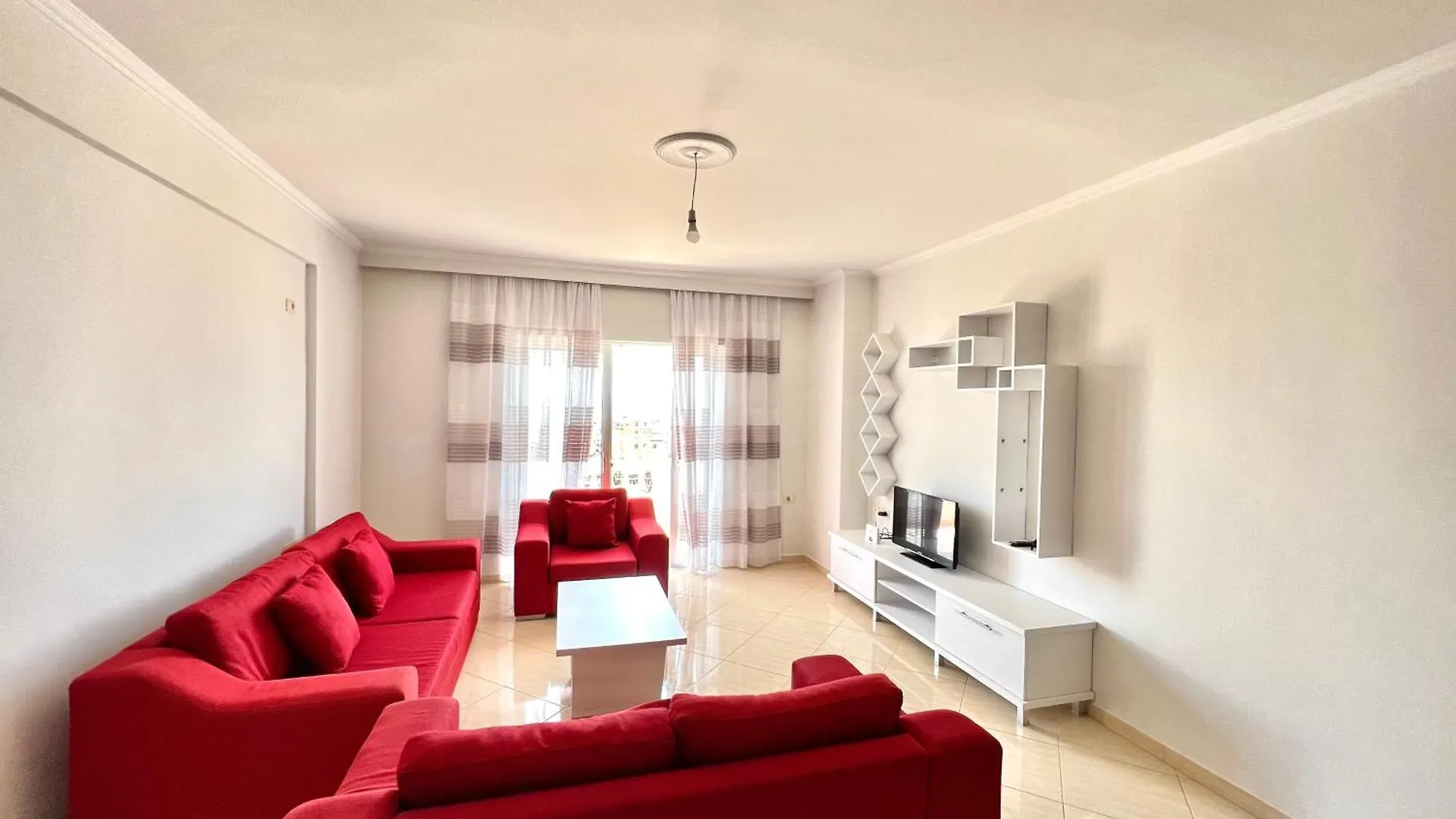 Serenity Apartments Sarande